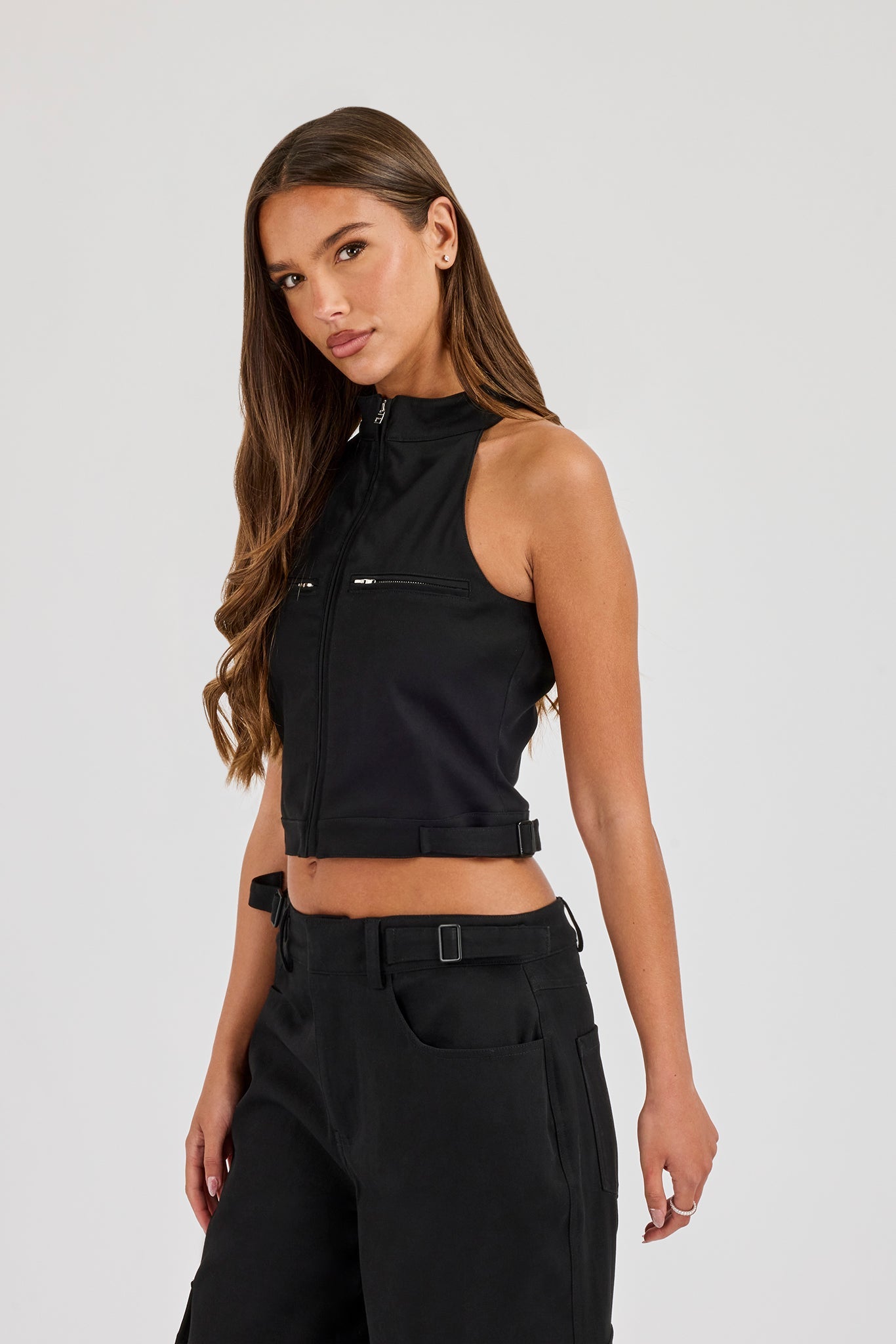 Twill Fitted Funnel Neck Sleeveless Top - Black